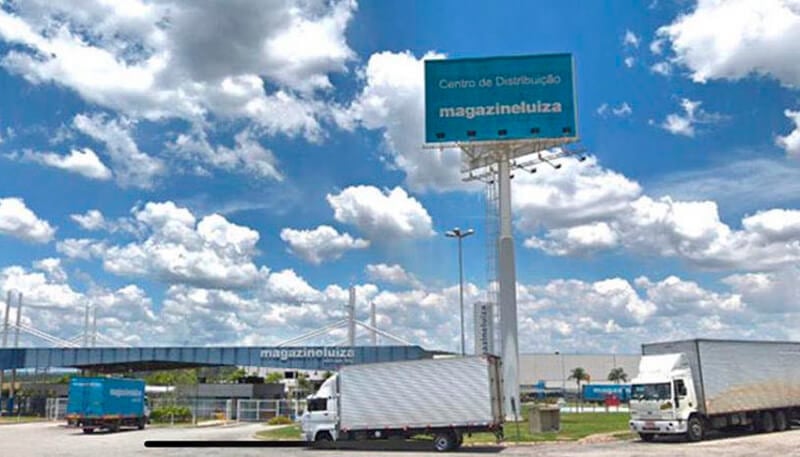 Magazine Luiza contrata jovem aprendiz para Centro de Distribuição