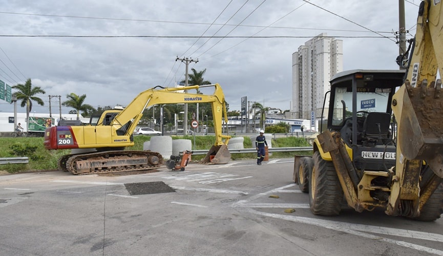 Máquinas em funcionamento