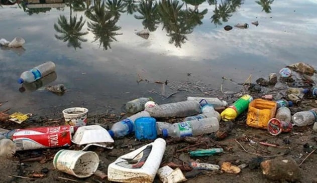 Utensílios de plásticos serão banidos da Europa até 2021