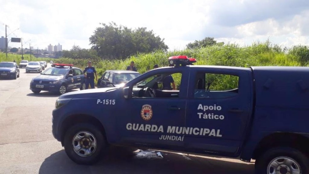 A suspeita é que os indivíduos furtaram outro veículo no mesmo dia 