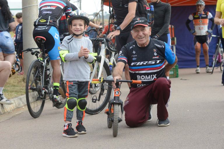 3o-gp-ciclismo-israel-bernardi-pedal-kids-jundiai-compressed