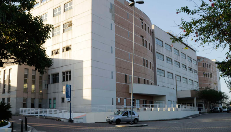 Fachada do Hospital Ronaldo Gazzola