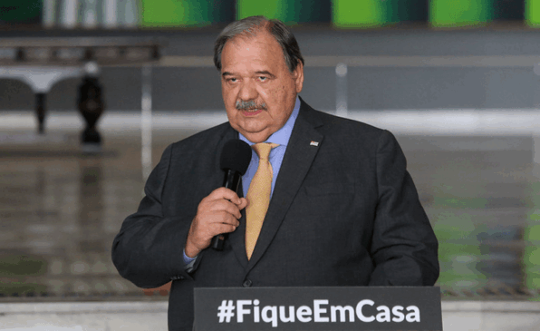 José Henrique Germann em coletiva de imprensa