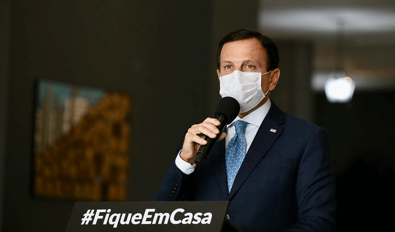 Doria em coletiva de imprensa