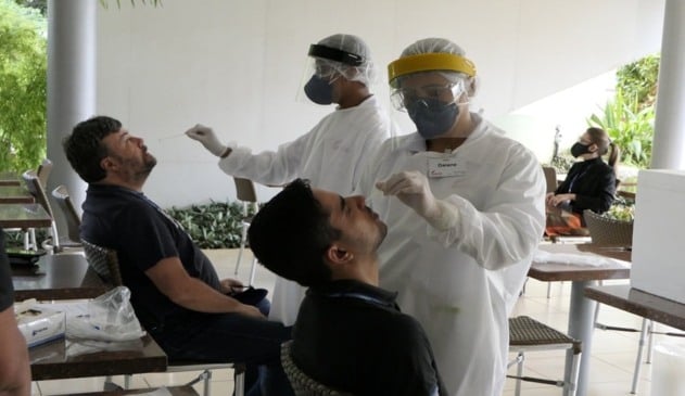 Foto de teste de covid-19