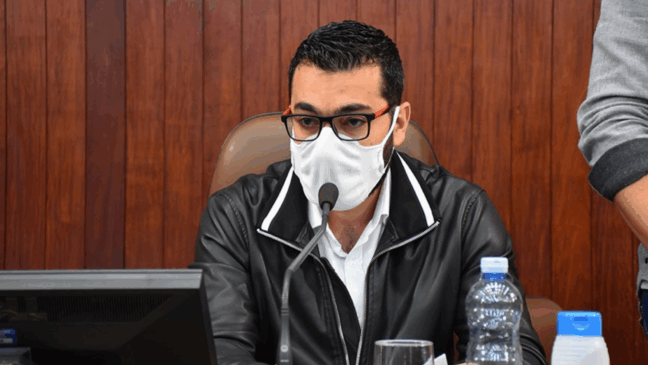 Em moção, vereador Faouaz apoia lei nacional que proíbe vacinas ‘anti-cio’