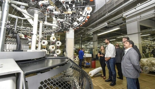 Grande fábrica de lingeries de alta qualidade contrata costureiras em Jundiaí