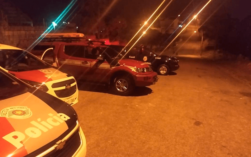 Equipes foram deslocadas e tentam localizar o garoto. (Foto: Reprodução/G1)