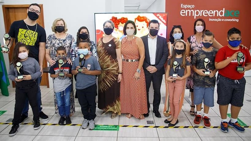 ACE Jundiaí premia vencedores do Concurso de Desenho