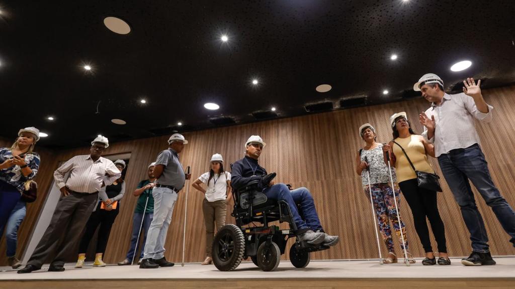 Pessoas com deficiência aprovam acessibilidade do Centro das Artes de Jundiaí