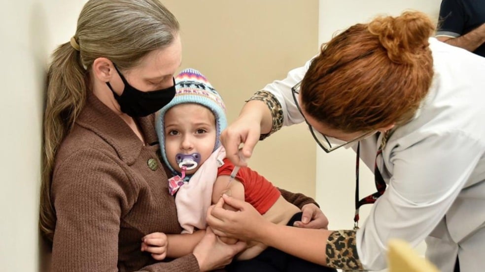 Covid: Saúde amplia vacinação com Pfizer Baby para crianças de 3 a 4 anos