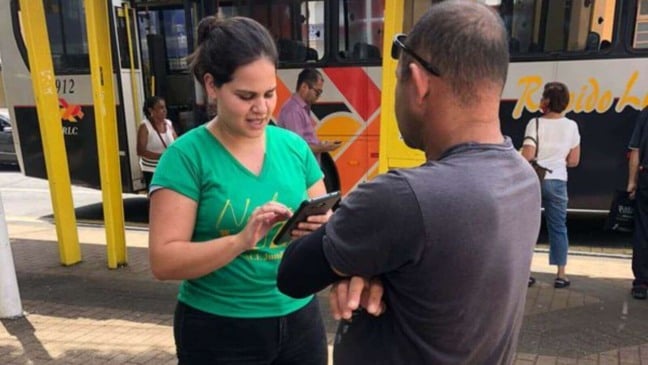 Pesquisa da ACE nas ruas de Jundiaí