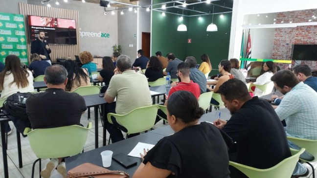 Participantes da reunião de MEI's