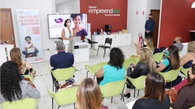 Mulheres em encontro na ACE Jundiaí