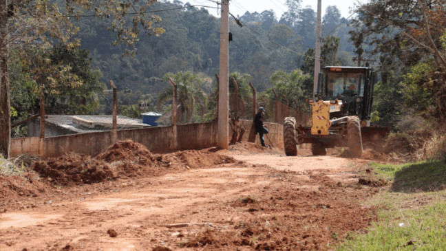 Campo Limpo Paulista terá 170 Km em recuperação de estradas de terra