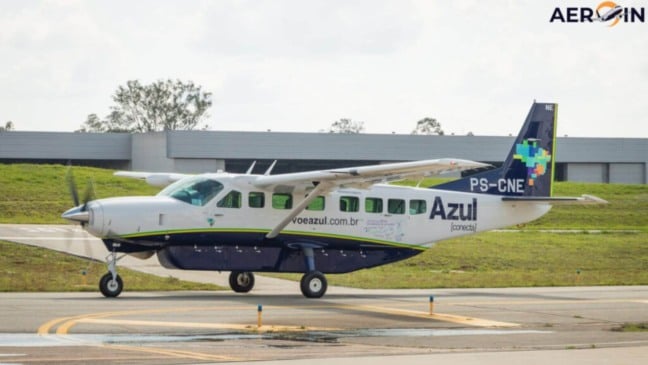 Avião da Azul no Aeroporto de Jundiaí