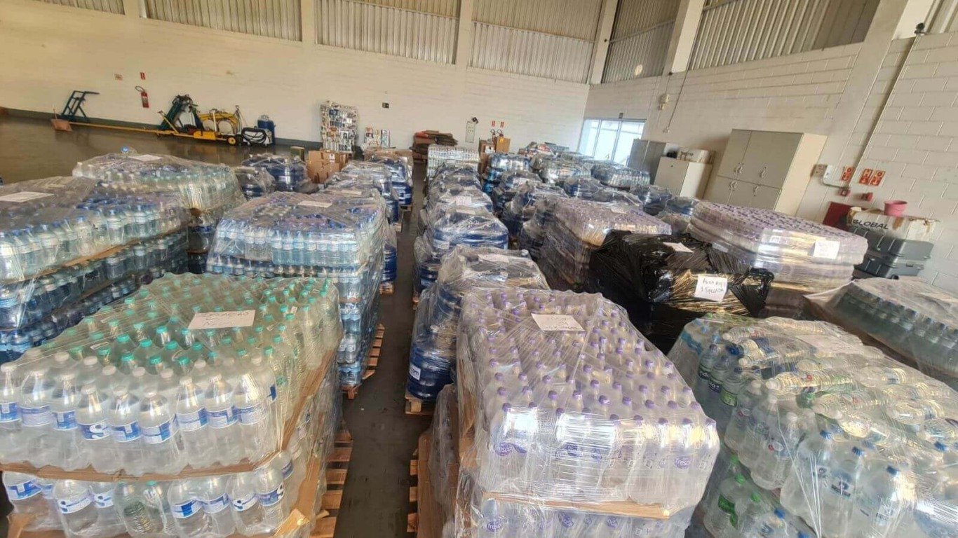 Doações para o Rio Grande do Sul arrecadadas no Aeroporto de Jundiaí