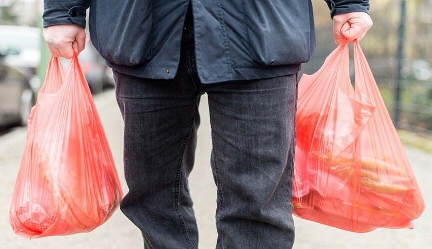 Alemanha anuncia projeto de lei para banir sacolas plásticas no comércio Alemanha anuncia projeto de lei para banir sacolas plásticas no comércio