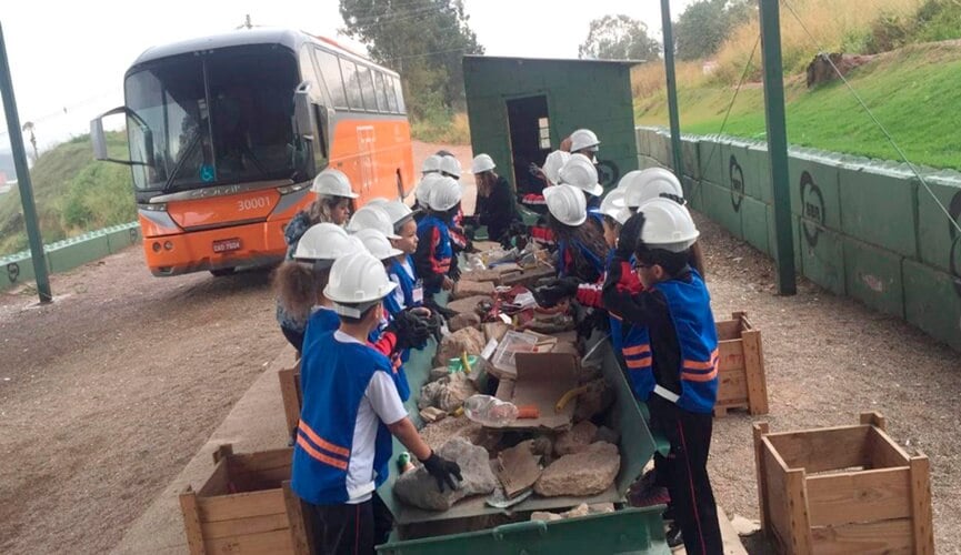 Alunos do SESI visitam Centro de Gerenciamento de Resíduos de Jundiaí (1)