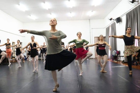 Ana Botafogo ministrou workshops gratuitos de ballet clássico. Foto: Prefeitura de Jundiaí