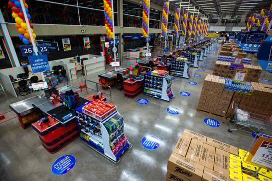 Unidade Assaí Atacadista na avenida Ferroviários. (Foto: Divulgação)