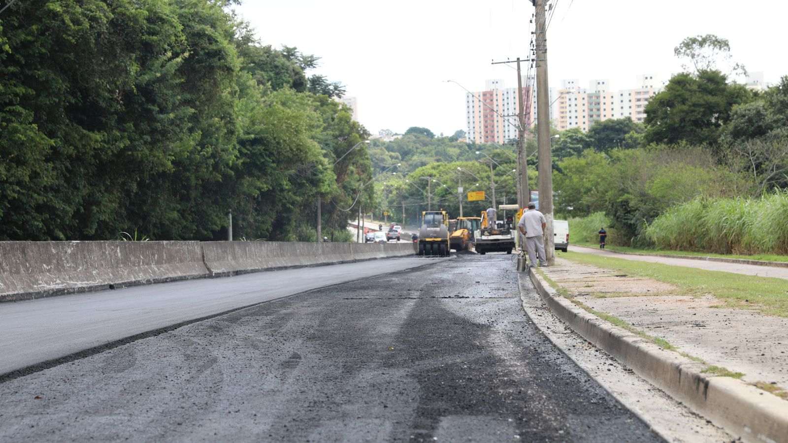 Obras na Av. Antonio Pincinato