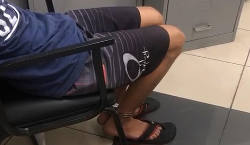 Avó de gêmeas espancadas diz para a polícia que filho é 'psicopata'