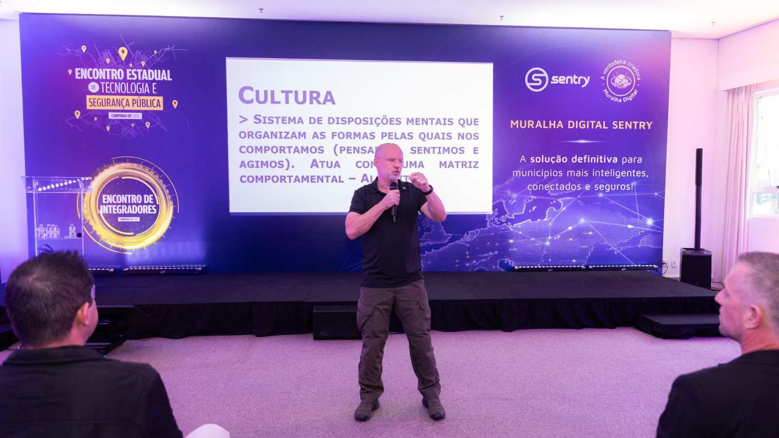 Ex-BOPE Paulo Storani.