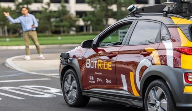 Hyundai pretende lançar serviço de táxi robô gratuito ainda neste ano