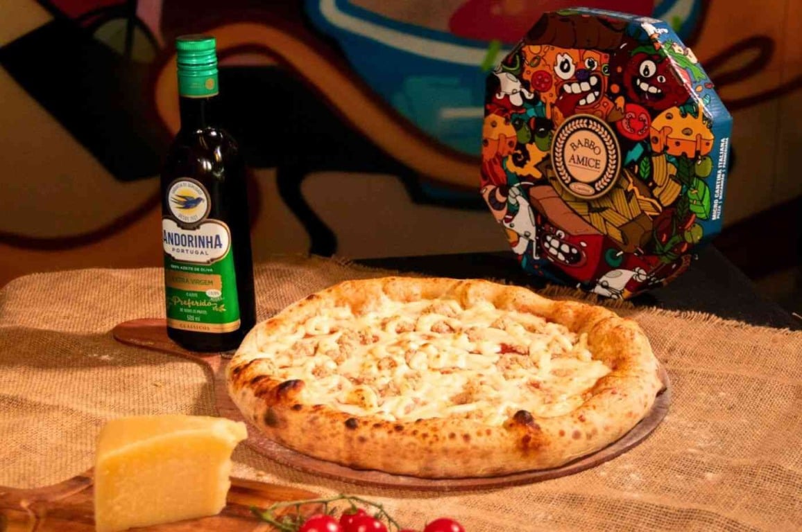 Pizza de frango com catupiry da Babbo Amice