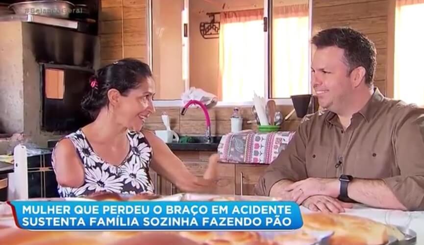 Balanço Geral conta história da mulher que sustenta família com um braço só em Várzea