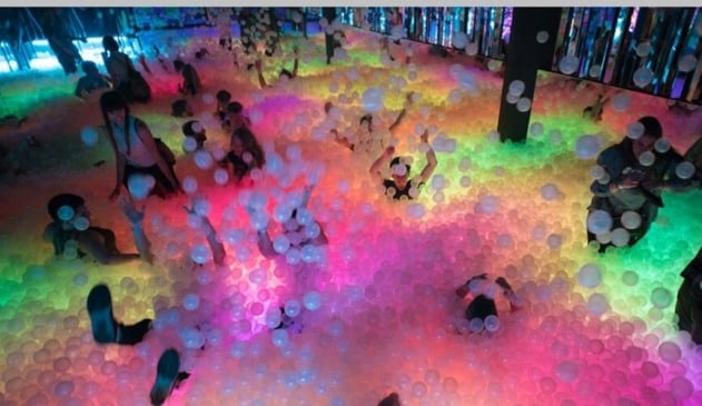 Piscinas de bolinhas gigantes