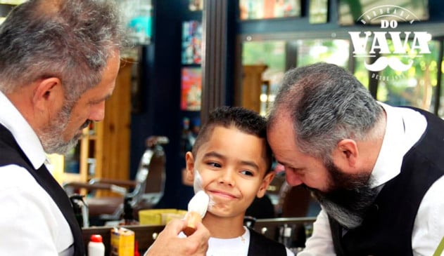 Barbearia do Vavá faz 'Domingo Solidário' neste final de semana