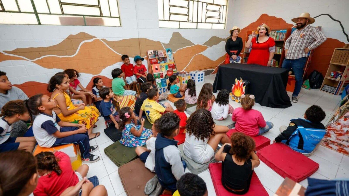 Inauguração da biblioteca comunitária do Jardim Fepasa, em Jundiaí