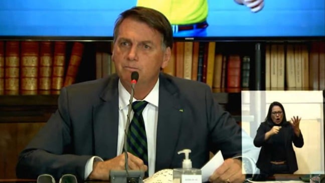 Presidente Jair Bolsonaro em live