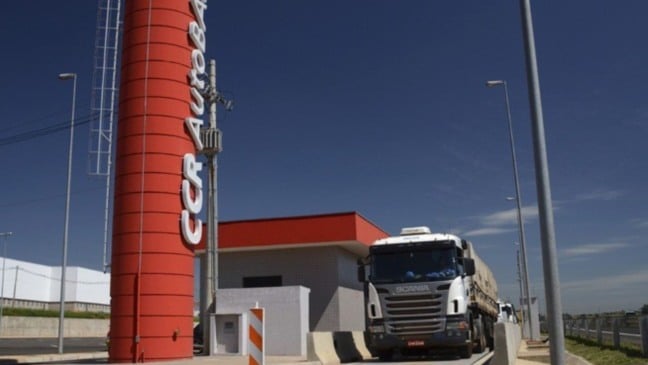 CCR AutoBAn abre vagas de emprego para operador de pedágio