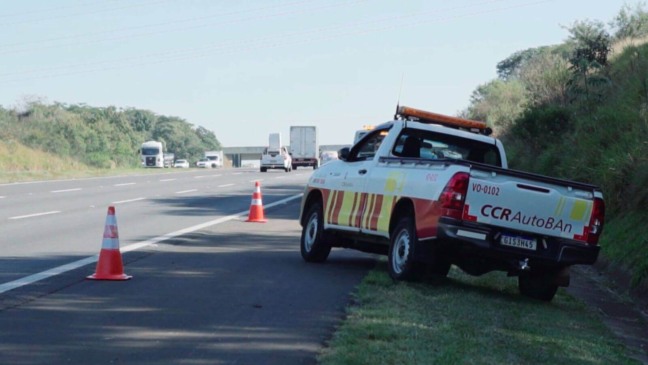 Carro da CCR AutoBAn