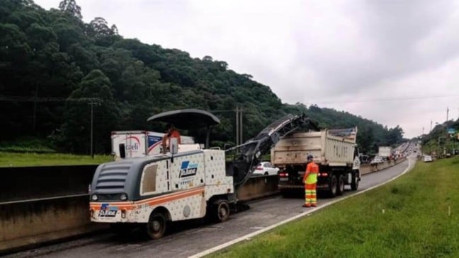 CCR AutoBAn com obras na Via Anhanguera