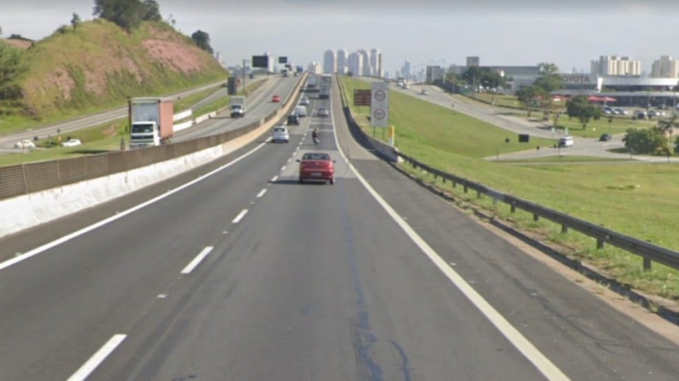 Rodovia Anhanguera, no trecho de acesso a Jundiaí próximo ao 12º GAC