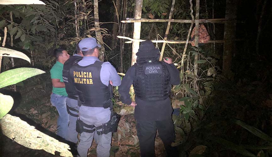 Caçador se desequilibra e morre após arma disparar nele mesmo