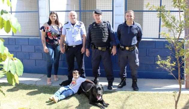 Canil da GMJ garante alegria das crianças em tratamento no Hospital Universitário