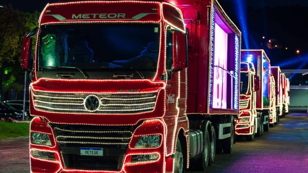 Caravana de Natal da Coca-Cola passa por Jundiaí Caravana de Natal da Coca-Cola passa por Jundiaí