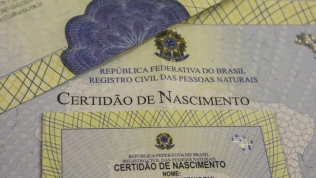 Certidão de Nascimento