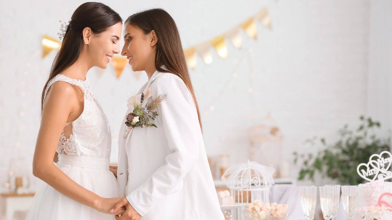Casamento entre duas mulheres