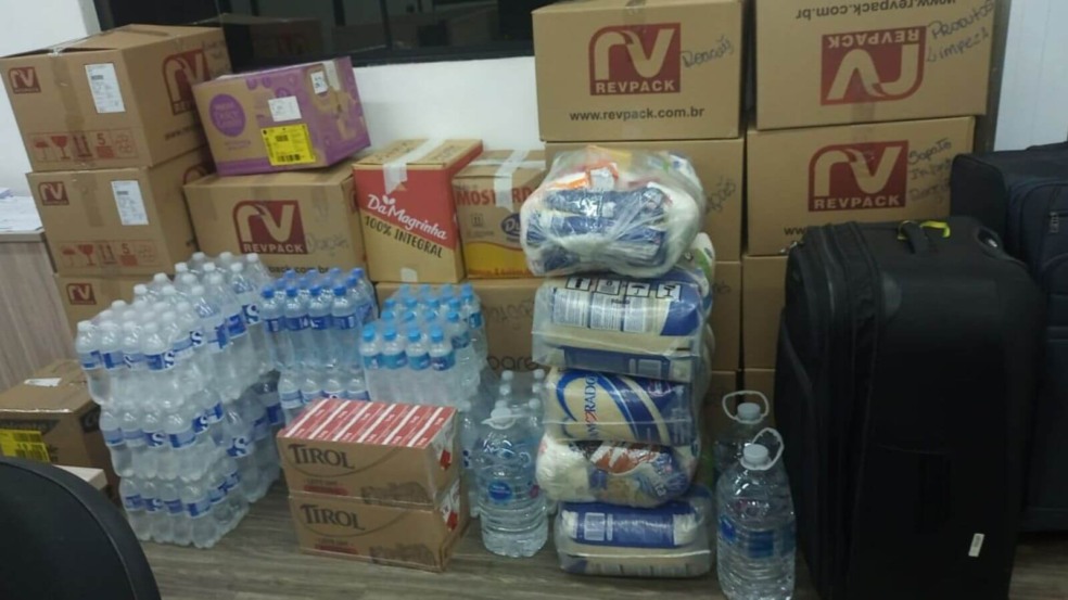 Castelo Alimentos envia 2,5 toneladas de Vinagre de Álcool Concentrado para higienização no RS Castelo Alimentos envia 2,5 toneladas de Vinagre de Álcool Concentrado para higienização no RS