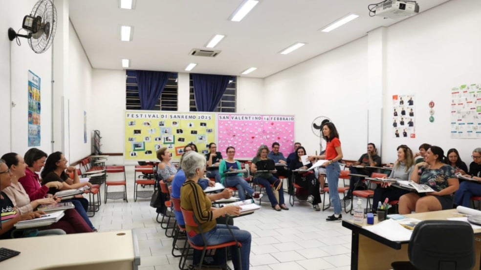 Participantes dos cursos de idiomas disponíveis