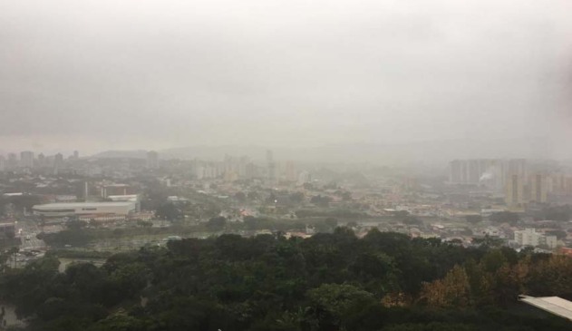 Chuva continua nessa sexta-feira e máxima deve ser de 19ºC em Jundiaí