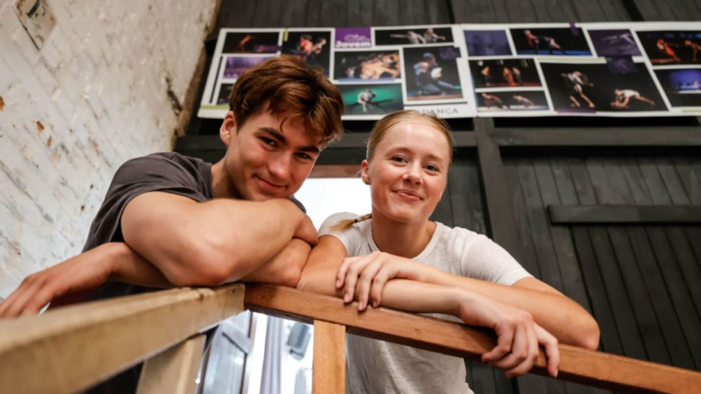 Bailarinos da Dinamarca visitam Cia. Jovem de Dança de Jundiaí