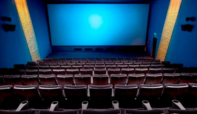 Cinemas têm até janeiro para garantir acessibilidade a cegos e surdos