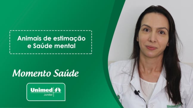 Thumb de vídeo da Unimed com médica em fundo verde